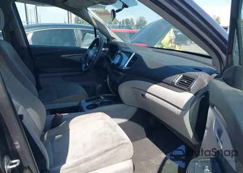 2016 Honda Pilot Ex z USA, uszkodzony, nr VIN 5FNYF5H32GB047488